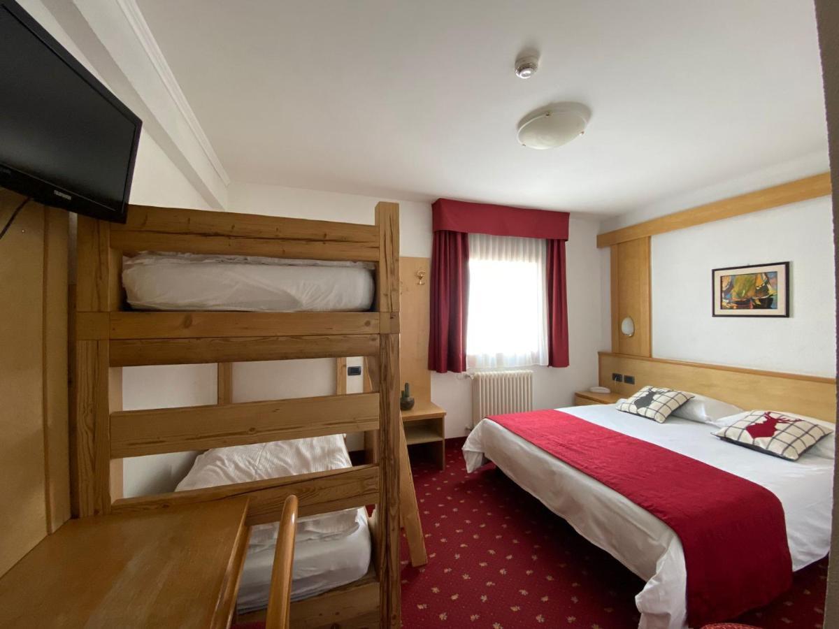 Grand Hotel Miramonti Passo del Tonale Rum bild